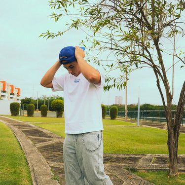 Desierto Tres Tres White Tee