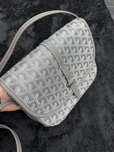 Goyard Belverde PM Grey Bag ( GENTLY USED) 9/10 - Like New